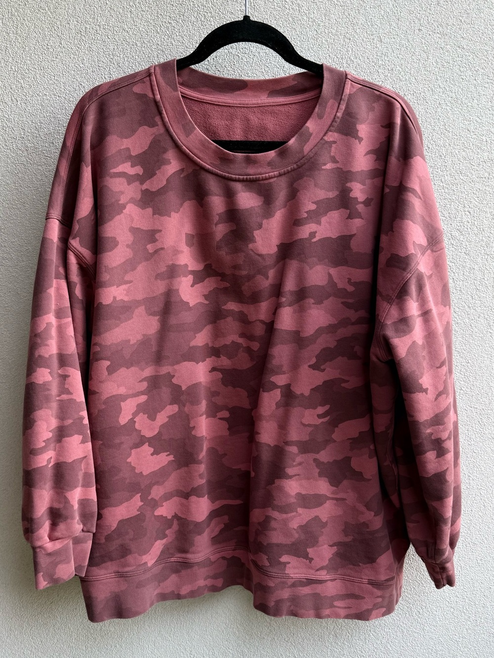 LULULEMON Perfectly Oversized Sweatshirt Crew Size XXL Pink Camo Briar Rose